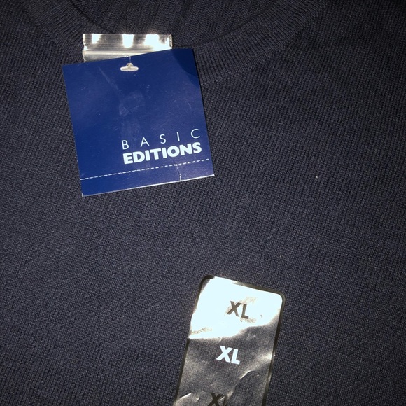 Top - Picture 2 of 2